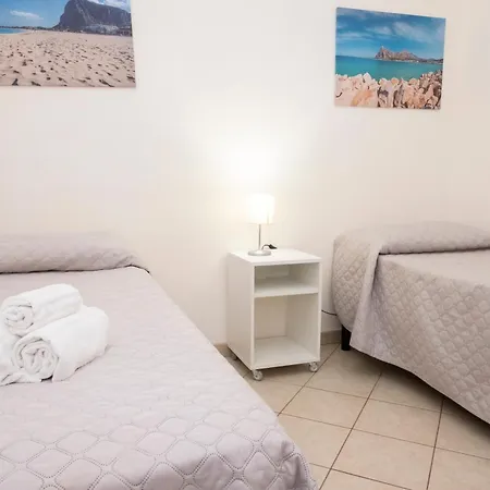 Ferienhaus Casa Adragna Con Ampio Giardino San Vito Lo Capo